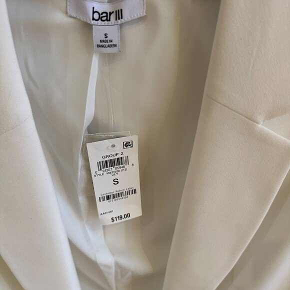Brand new white blazer by Bar III size S - Picture 2 of 3